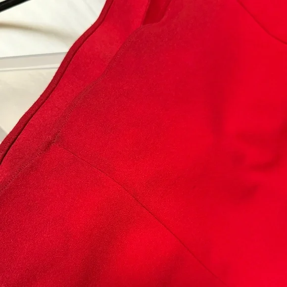 LAUREN by Ralph Lauren Elegant Red Off-Shoulder Evening Gown size 18 - Picture 7 of 9